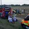 Bei einem Unfall nahe Münster hat sich am Mittwochabend eine Autofahrerin schwerste Verletzungen zugezogen. Die Feuerwehr befreite das Opfer mit technischem Gerät aus dem demolierten Wagen.