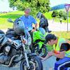 Eine spezielle Motorrad-Einsatzgruppe der Polizei war heuer erstmals in der Region unterwegs und kontrollierte Biker.  	