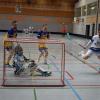 Donau Floorball Ingolstadt/Nordheim gewann gegen Dresden souverän. Im Bild Adrian Bettendorf (in Weiß) beim 5:5-Treffer für Donau Floorball. 	