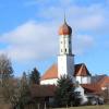 Die Pfarrkirche in Waldkirch hebt sich durch ihren Zwiebelturm von anderen Gotteshäusern ab.