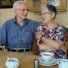 Sind auch nach 50 Jahren nach wie vor ein glückliches Paar: Annette und Hans Christoph aus Neuburg. 	 	