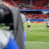 Im Testspiel vor der Frauen-Fußall-WM 2023 spielt Deutschland gegen Vietnam. Alle Infos zu Termin und Übertragung der Duells gibt es hier. 