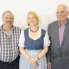 Franz Wundlechner (links), Gabriele Schäfer und Jürgen Dippe arbeiten zusammen an der Veranstaltung der Staudenschau in Fischach.   