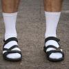 Tennissocken in Sandalen – geht's noch schlimmer?