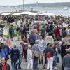 Der Dießener Töpfermarkt lockt jedes Jahr Zehntausende Besucher an.