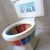 Der Bau neuer Toiletten, um allen Menschen Zugang zu sauberen Sanitäranlagen zu ermöglichen, gehört zu den UN-Nachhaltigkeitszielen.
