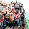 Die „Sea Eye“ ist nicht für den Transport von Flüchtlingen gedacht. Wenn kein Schiff für die Bergung in der Nähe ist, finden die Menschen an Bord des ehemaligen Kutters Schutz.