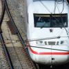 Damit die Region gut vernetzt ist, ist ein gut verzahntes Nahverkehrsnetz wichtig. Nach dem Ansatz der Metropolregion München soll es ein gemeinsames Netz geben.