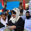 Frauen protestieren gegen die Einschränkung ihrer Rechte durch die Taliban.