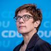 Annegret Kramp-Karrenbauer, Generalsekretärin der CDU, bastelt am neuen Grundsatzprogramm der Partei.