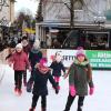 Ein überwiegend positives Fazit zieht Marketingleiterin Cathrin Herd zur Eislaufbahn am Denkmalplatz. Die Kinder, die gestern Nachmittag hier ihre Runden drehten, hatten jedenfalls einen Heidenspaß. 