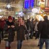 Dichtes Gedränge in der Fußgängerzone. Zur langen Einkaufsnacht wird es wieder voll in den Straßen der Innenstadt.