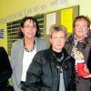 Spende an die offene Ganztagsschule: Gruppenleiterin Kathrin Schauberger, Christa Marx, Diana Greppmeier, Sigrid Hofer und Anina Seifert freuten sich. 