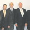 Das Bild zeigt die Teilnehmer an der Jahreshauptversammlung des Förderkreises der Fritz-Hopf-Technikerschule Nördlingen, die im Firmengelände von C. H. Beck stattfand.