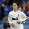 Mesut Özil will mit Real Madrid gegen den FC Barcelona gewinnen. dpa