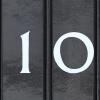 Die vielleicht berühmteste Hausnummer der Welt: Downing Street Nummer 10 in London, hinter der sich der Amts- und meist auch der Wohnsitz des britischen Premierministers verbirgt. 