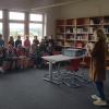 Begeistert eroberten die Schüler der vierten Klasse als erste Nutzer den neuen Medienraum der Grundschule Eurasburg.
