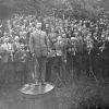 Der Deisenhauser Dorflehrer Georg Beittinger beim Massenchor des 1. Gaumusikfestes am 4. Juli 1926 in Deisenhausen.