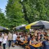 In diesem Jahr gibt es wieder einen großen Biergarten auf dem Johannimarkt Holzen.