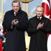 Applaus, Applaus – Recep Tayyip Erdogan empfängt Wladimir Putin.   