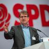 Schleswig-Holsteins SPD-Fraktionschef Ralf Stegner ist für einen mittelfristigen Zusammenschluss mit der Linken.