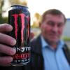Monster Energy Drink wurde verklagt. Ein Vater macht den Getränkehersteller für den Tod seines Sohnes verantwortlich. 