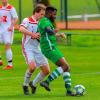 Niederlage trotz doppelter Überzahl: Tasiu Ibrhim (rechts) verlor mit dem SV Straß mit 0:2 gegen den SV Echsheim-Reicherstein (Florian Wenger).  