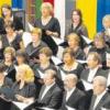 Sechs Chöre des Chorverbandes Landsberg feierten mit dem Chor Vox Villae Weil (im Bild mit Chorleiter Dr. Karl Heinz Moser) dessen 80-jähriges Bestehen. 