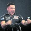 Raus mit der Freude: Gerwyn Price, Bad Boy der Darts-Szene, darf sich nun Weltmeister nennen. 	
