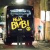 Der Mannschaftsbus der Fußballmannschaft von Borussia Dortmund wir untersucht.