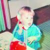 Dank seines roten Telefons war er schon als Kind immer erreichbar. 	