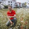 Mario Düchs ist fürs Stadtgrün zuständig: Auf dem Katharinenanger blühen viele Blumen.