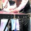 Martin Luderschmid bei "Erinnerungen an Zirkus Renz" als Solist am Xylophon.