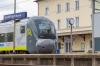 Von Gundelfingen kommt man, wenn man nach Westen will, aktuell nur über Offingen nach Ulm. Von 1911 bis 1956 konnte man auch nach Sontheim fahren und hatte Anschluss an die Brenzbahn, die Ulm mit Heidenheim und Aalen verbindet.