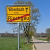 Auf Hochtouren laufen die Vorarbeiten für den Bau des Radwegs zwischen Villenbach und Rischgau.