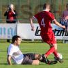 Während der TSV Pöttmes (weiße Trikots) in Affing ran muss, empfängt der TSV Hollenbach (rote Trikots) den TSV Nördlingen II. 	