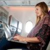 Wer im Flieger arbeiten möchte, braucht häufig eine WLAN-Verbindung - und wenn es nur für die E-Mail-Kommunikation ist. 