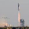 Die "New-Shepard"-Rakete von Amazon-Gründer Jeff Bezos Firma Blue Origin startet vom US-Bundesstaat Texas aus ihren Kurz-Ausflug ins Weltall. 