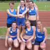 Nach langer Abstinenz hat die SpVgg Auerbach/Streitheim wieder zwei 3x800-Meter-Langstaffeln: (vorne, von links) Lea Krawehl, Isabel Fink und Alexandra Rottenkolber, (hinten) Isabelle Sasse, Larissa Ischwang, Pia Unger und Trainer Albert Vogg. 