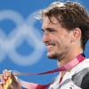 In Tokio holte Alexander Zverev Olympia-Gold – und damit den größten Erfolg im Herren-Tennis seit Jahren. Wird er zum Vorbild? 	