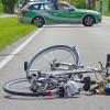 Ein 79-jähriger Radler wurde bei einem Unfall in Krumbach schwer verletzt. 