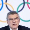 Thomas Bach hält an der Austragung der Olympischen Spiele immer noch fest. Damit ist er nicht allein.