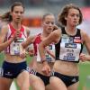 Alina Reh (rechts) wollte beim ISTAF in Berlin das Rennen über 5000 Meter in unter 15 Minuten laufen. Doch dann stolpert sie. Hanna Klein (links) profitiert davon und knackt letztlich die WM-Norm. 	