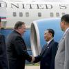 Mike Pompeo (2.v.l), Außenminister der USA, wird von General Kim Yong Chol, früherer Geheimdienstchef und Berater, empfangen.