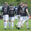 Jubel beim TSV Landsberg; Steffen Krautschneider (rechts) erzielte die drei Treffer beim 3:0-Sieg gegen Erlbach. Mit ihm freuen sich (von links) Branko Nikolic, Mike Hutterer und Sascha Mölders. 