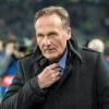 BVB-Chef Hans-Joachim Watzke attackiert den Schiedsrichter.