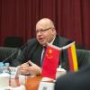 Peter Altmaier bei einem Treffen am Rande des "Seidenstraßen"-Gipfels in der chinesischen Hauptstadt.