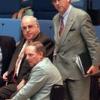 Kohl Schäuble WaiglDas Archivbild zeigt Bundeskanzler Helmut Kohl (l) mit CDU-Fraktionschef Wolfgang Schäuble und Bundesfinanzminister Theo Waigl (r) am 09.11.1995 im Bonner Bundestag.