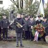 Johannes Lechner spielt das Kameradenlied auf der Trompete des ersten Gefallenen Derchings im Zweiten Weltkrieg, Vitus Knauer. 	