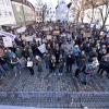 Rund 2500 Menschen nahmen in Landsberg an der Demo gegen rechts teil.